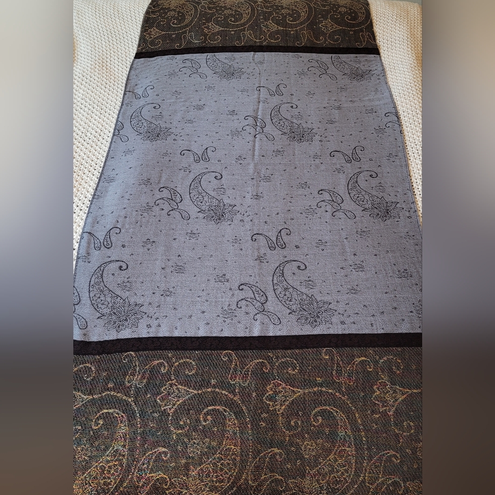 Multicolor Shimmer Paisley Patterned Fringed Scar… - image 4